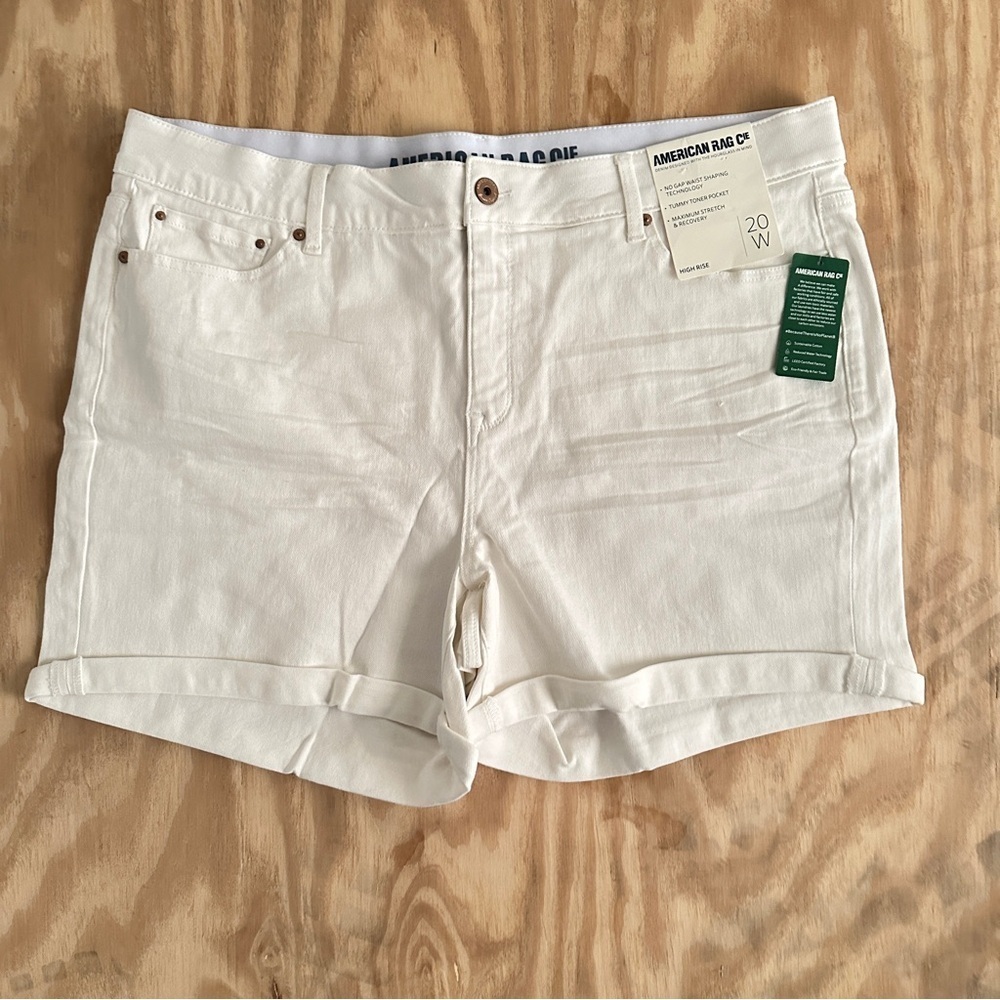 American Rag Women's High Rise White Shorts